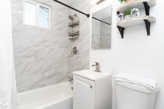3126 Cañon St in San Diego, CA - Building Photo - Building Photo