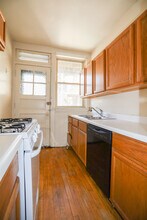 3456 N Bosworth Ave in Chicago, IL - Foto de edificio - Building Photo
