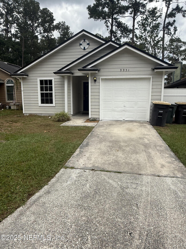 property at 9951 Somerset Grove Ln