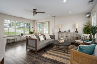 Arbours at Victoria Place in Prattville, AL - Building Photo - Building Photo