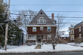 24 W Emerson St in Melrose, MA - Building Photo - Building Photo