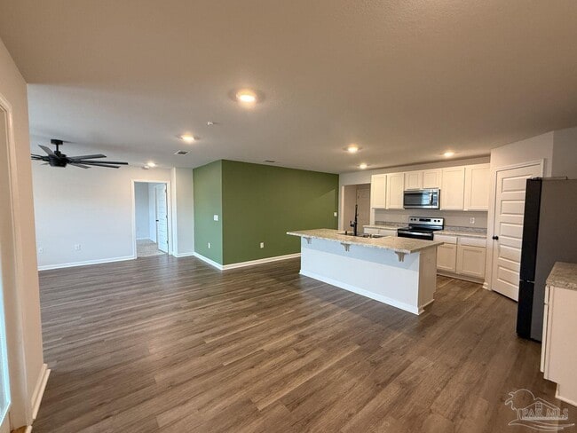 4424 White Cedar Ct in Pace, FL - Building Photo - Building Photo