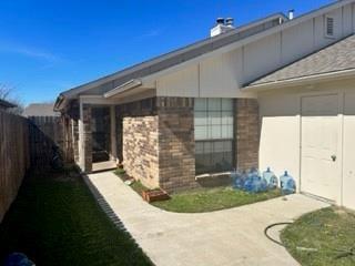 6700 Crestmont Ct in Fort Worth, TX - Building Photo