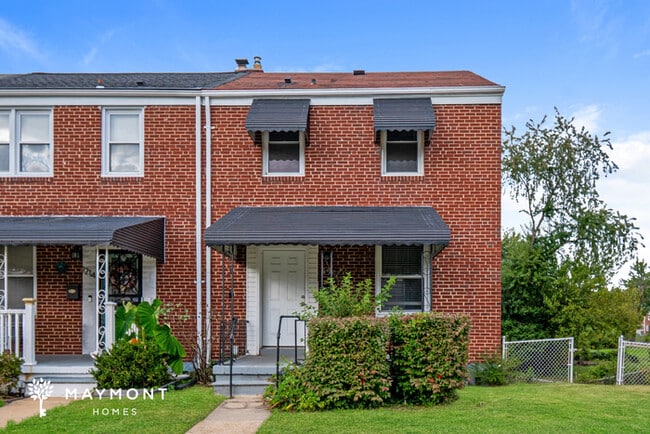 property at 1216 Woodbourne Ave