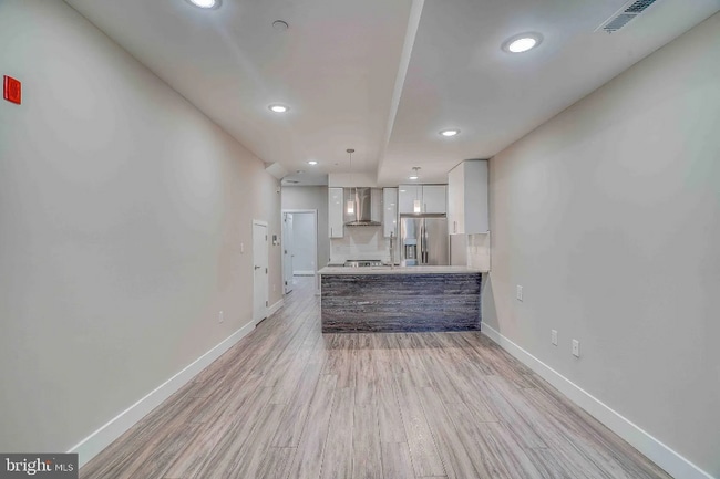 2222 Frankford Ave in Philadelphia, PA - Building Photo - Building Photo
