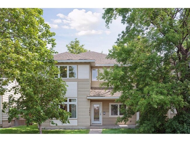 property at 1086 11th Ave SE