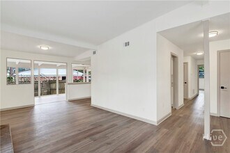 1317 Halcyon Dr in Savannah, GA - Building Photo - Building Photo