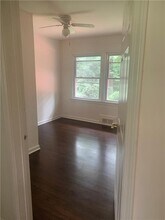 2380 Clairmont Rd in Atlanta, GA - Building Photo - Building Photo