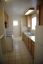 45515 3rd St E in Lancaster, CA - Building Photo - Building Photo