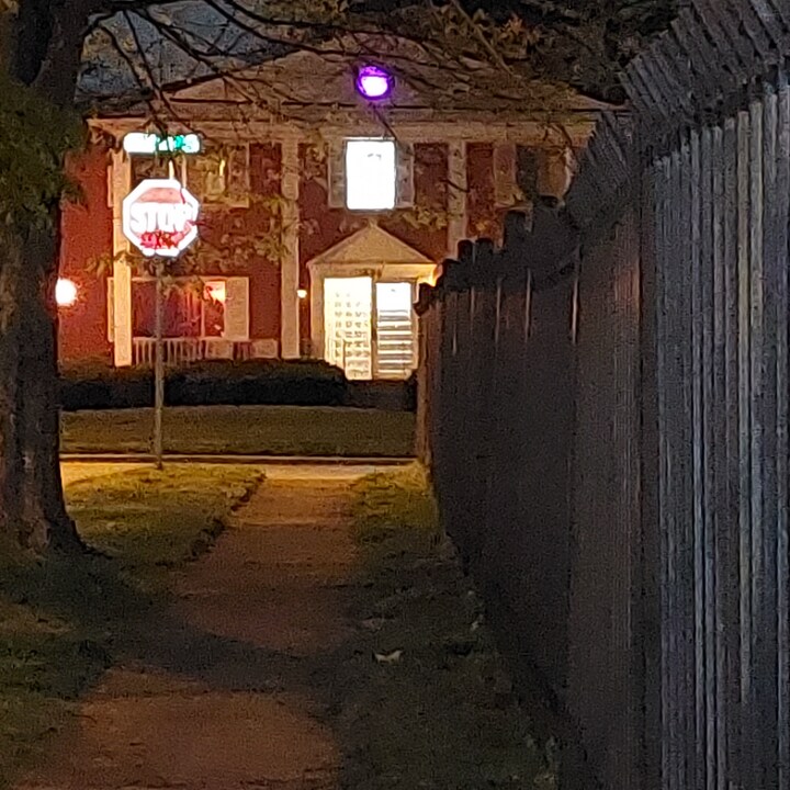 1600 Crest Hill Ave in Cincinnati, OH - Foto de edificio