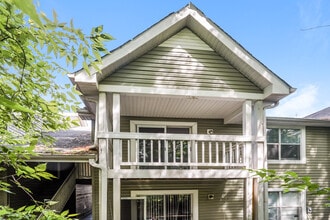 430 Oriole Dr in McMinnville, TN - Foto de edificio - Building Photo