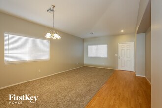 4821 Morning Falls Ave in Las Vegas, NV - Building Photo - Building Photo