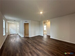 537 Autumn Blaze in New Braunfels, TX - Building Photo - Building Photo