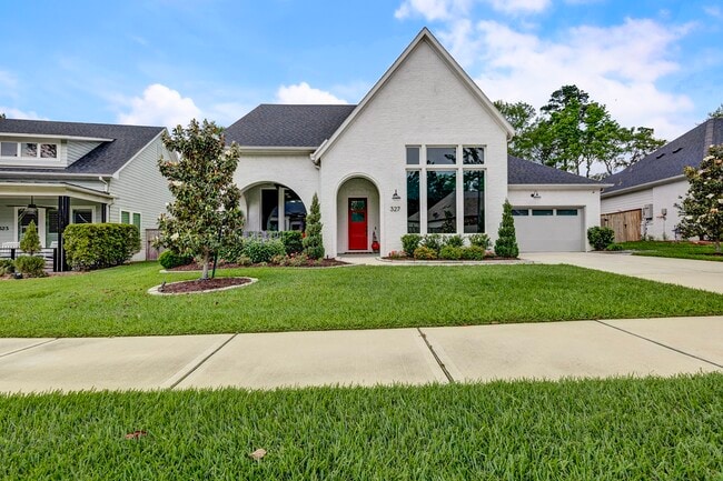 327 N Turks Cap Trail in Montgomery, TX - Foto de edificio - Building Photo
