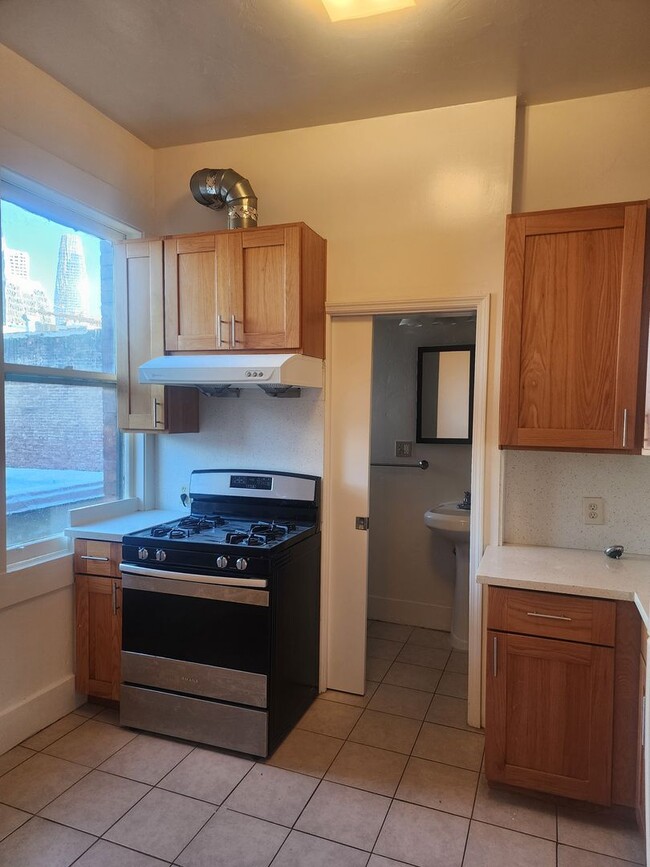 27 St Louis Alley in San Francisco, CA - Building Photo - Building Photo