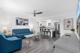 409 17th Ave N in Myrtle Beach, SC - Building Photo - Building Photo