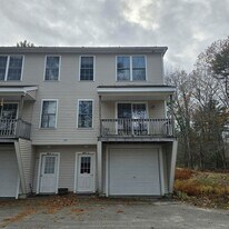 315 Old Concord Turnpike in Barrington, NH - Building Photo