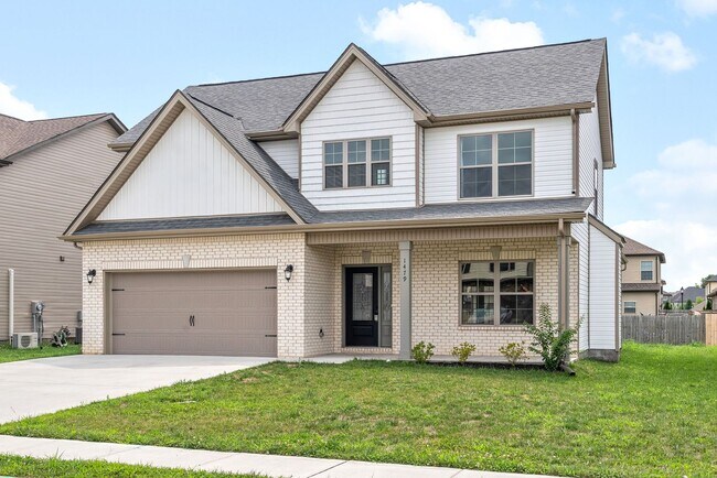 1479 Kingbird Dr in Clarksville, TN - Building Photo - Building Photo