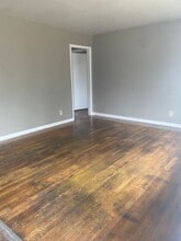 524 N Allyn St in Carbondale, IL - Building Photo - Building Photo