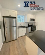605 Fairview Ave, Unit Unit D in Murfreesboro, TN - Building Photo - Building Photo