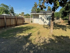 450 Peralta Ave. in Sacramento, CA - Building Photo - Building Photo