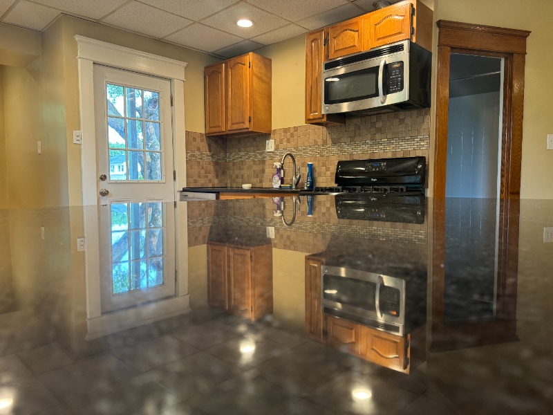 1 Elm St in Edwardsville, PA - Building Photo