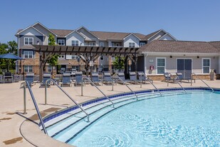 Anthem at Creekside in Smyrna, TN - Building Photo