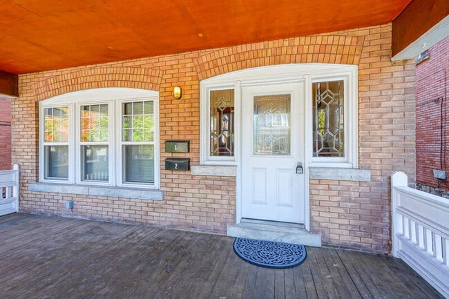 91 Carrick Ave in Hamilton, ON - Building Photo - Building Photo