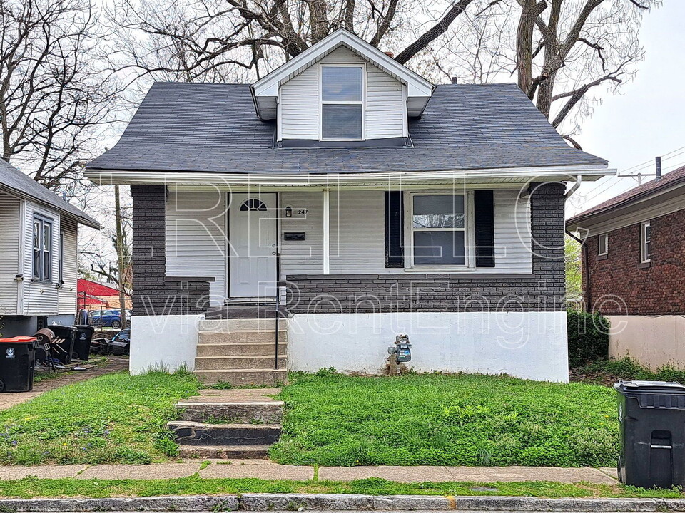 247 S 39th St in Louisville, KY - Building Photo