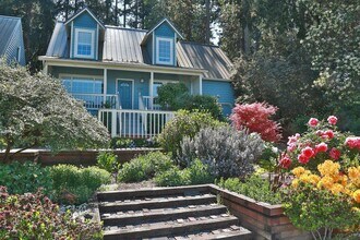 3788 Morning Glory Ln in Langley, WA - Building Photo - Building Photo