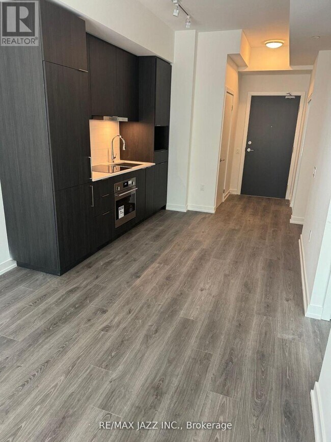 7-337 Golden Lion Heights in Toronto, ON - Building Photo - Building Photo