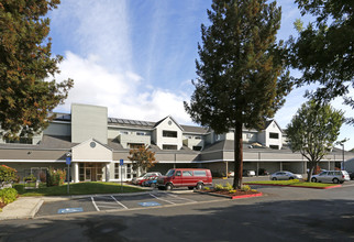 Cezanne Apartments in Sunnyvale, CA - Building Photo - Building Photo