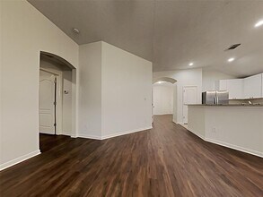 30114 Saw Oaks Dr in Magnolia, TX - Building Photo - Building Photo