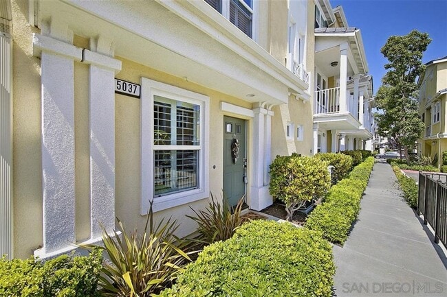 property at 5037 Palm Point Ct