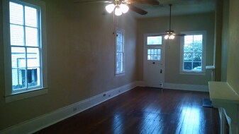 525 N Hennessey St in New Orleans, LA - Building Photo