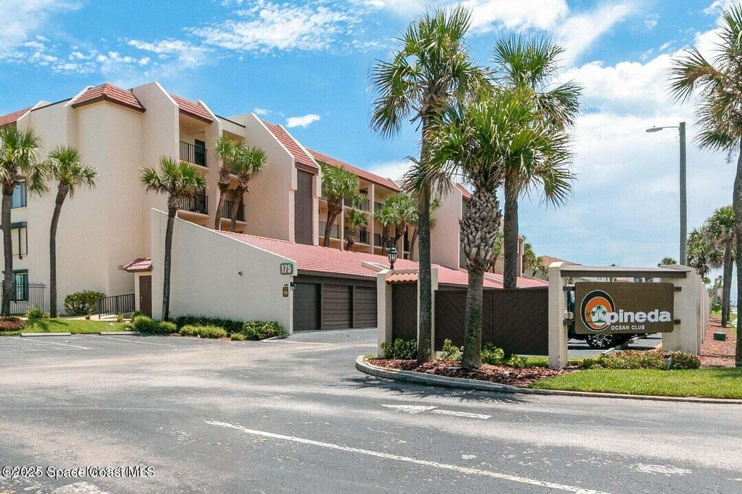 175 Jimmy Buffett Mem Hwy in Satellite Beach, FL - Building Photo