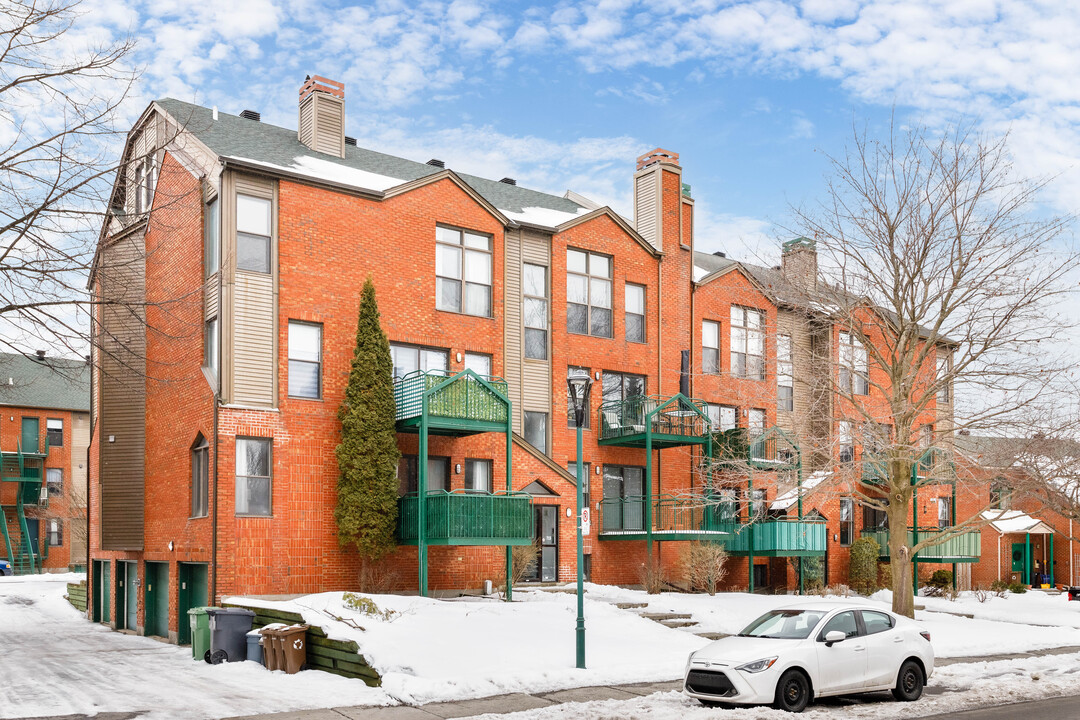 715-719 36E Av in Montréal, QC - Building Photo