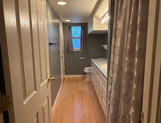 4121 Northwood Dr in Murphys, CA - Foto de edificio - Building Photo