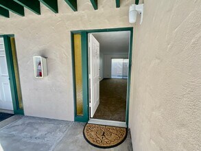 1536 S Maple St, Unit #2 in Escondido, CA - Building Photo - Building Photo