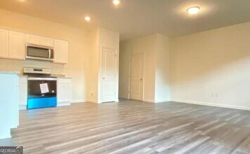 337 Penn Sta Wy in Euharlee, GA - Building Photo - Building Photo