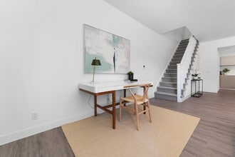 The Manett in Brampton, ON - Building Photo - Building Photo