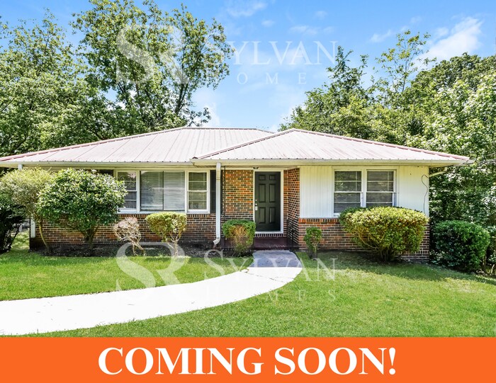 541 Zinnia Ln in Birmingham, AL - Building Photo