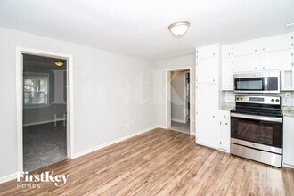 3966 Oglesby Rd in Powder Springs, GA - Building Photo - Building Photo