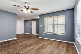 8118 Marydean Ave in Fort Worth, TX - Building Photo - Building Photo