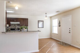 14202 Ballfour Park Ln in Houston, TX - Building Photo - Building Photo