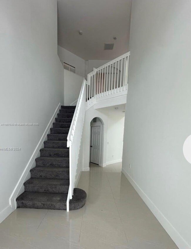 16314 SW 61st Ln in Miami, FL - Building Photo - Building Photo