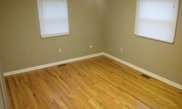 826 Arlington Rd in Park Hills, KY - Building Photo - Building Photo