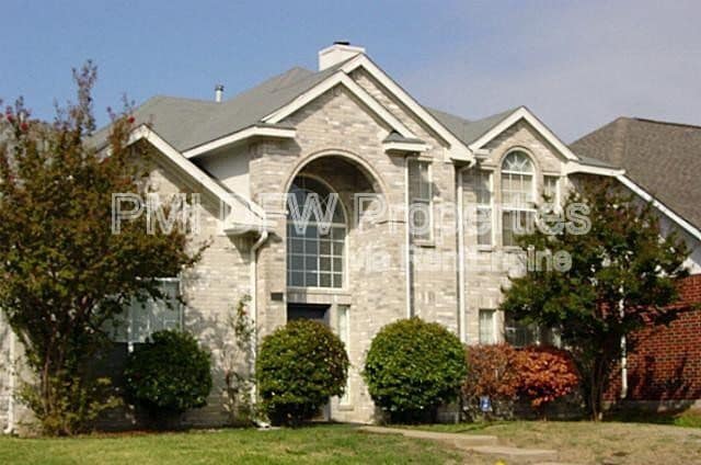 property at 822 Kipling Dr