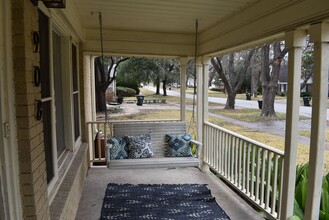 908 N 9th St in Temple, TX - Building Photo - Building Photo