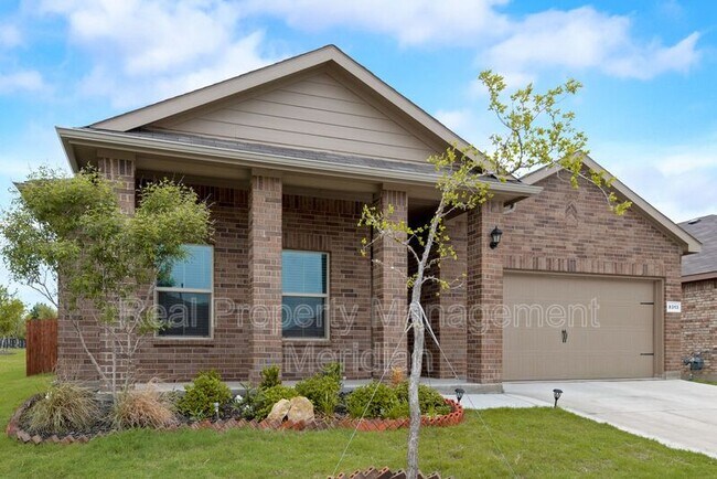 8313 Twisted Pne Wy in Fort Worth, TX - Building Photo - Building Photo